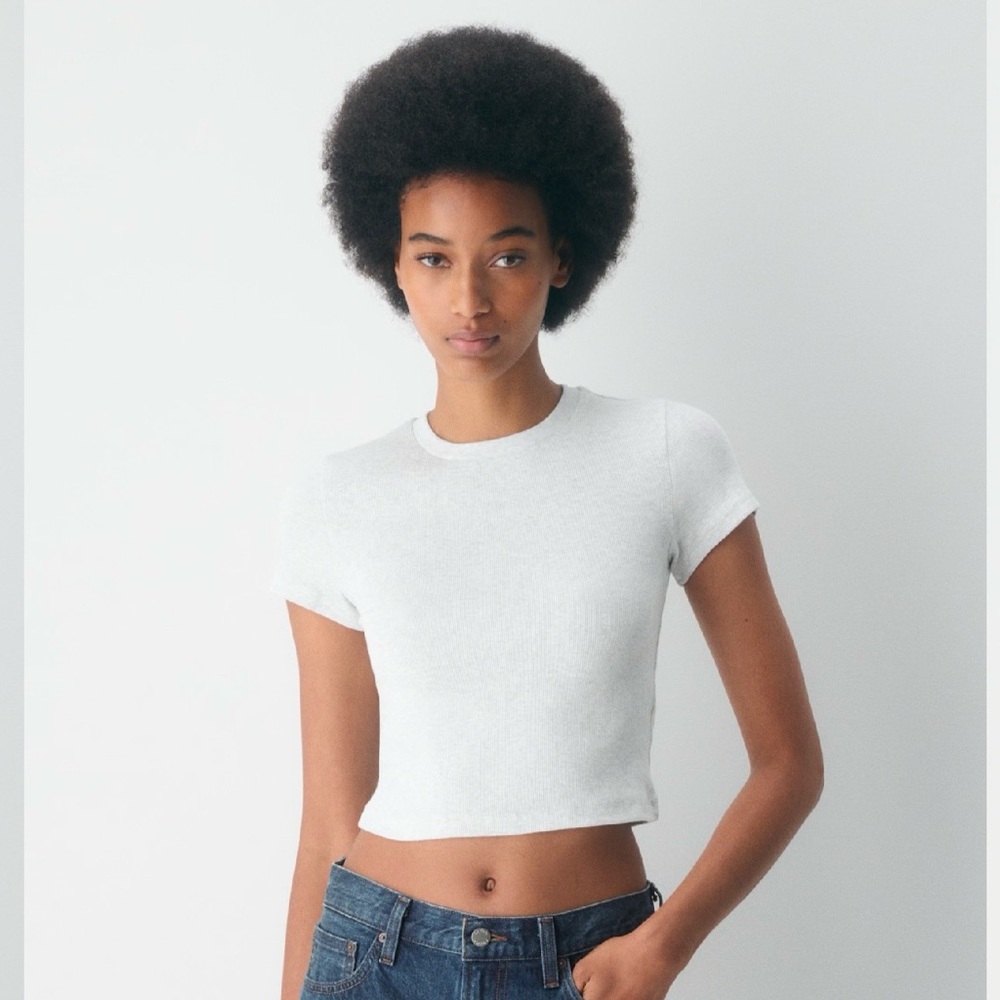 Wilfred Free Homestretch Ribbed Crewneck Tee in Heather White